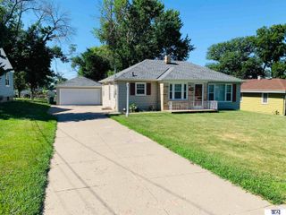 4521 A Street, Omaha, NE 68106
