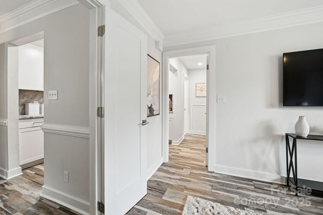 912 Mcalway Road A, Charlotte, NC 28211