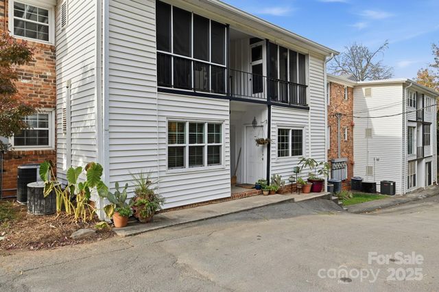 912 Mcalway Road A, Charlotte, NC 28211