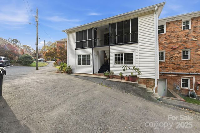 912 Mcalway Road A, Charlotte, NC 28211