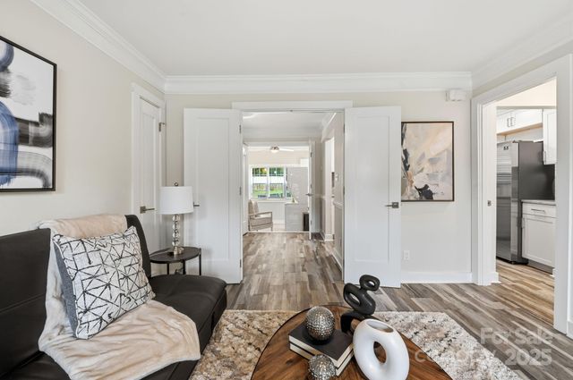 912 Mcalway Road A, Charlotte, NC 28211