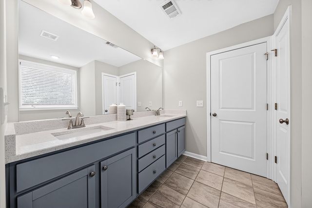 321 Lee Road 2046, Smiths Station, AL 36877