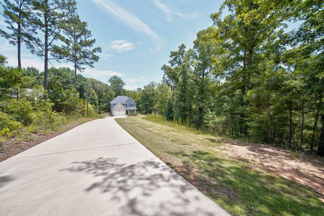 321 Lee Road 2046, Smiths Station, AL 36877