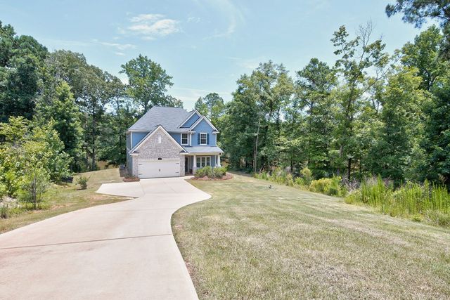 321 Lee Road 2046, Smiths Station, AL 36877