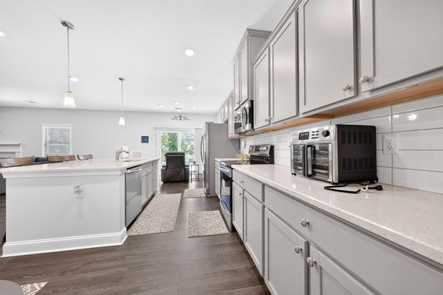 321 Lee Road 2046, Smiths Station, AL 36877