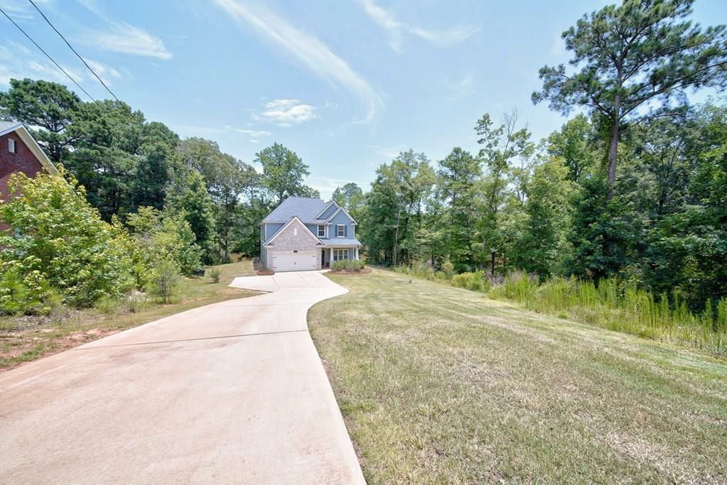 321 Lee Road 2046, Smiths Station, AL 36877
