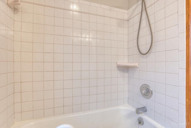 2990 Old St Rt 32, Williamsburg Twp, OH 45103