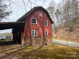 417 Sunset Farm Road, Sylva, NC 28779