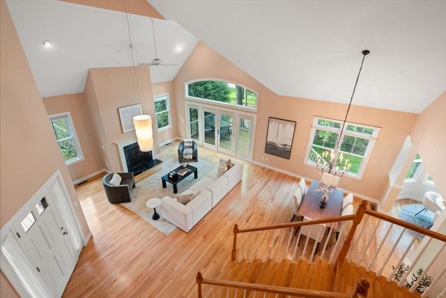 48 Summit Rd 9, Belmont, MA 02478
