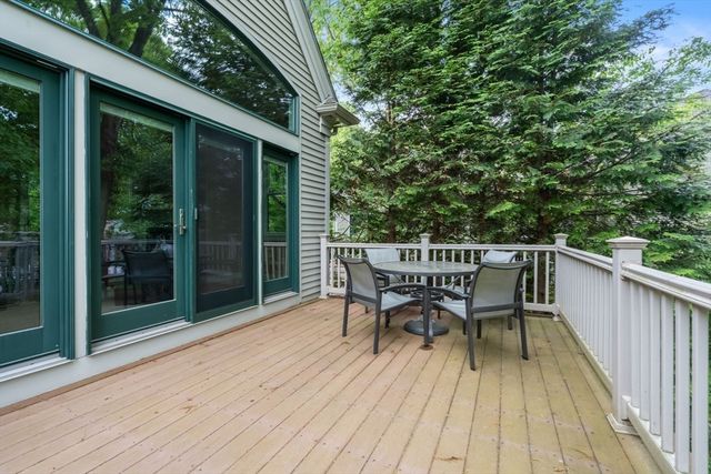 48 Summit Rd 9, Belmont, MA 02478