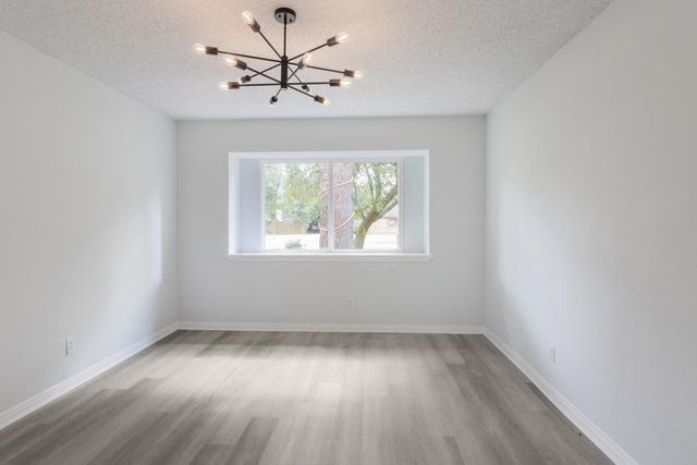 3820 Evergreen Drive, Dickinson, TX 77539