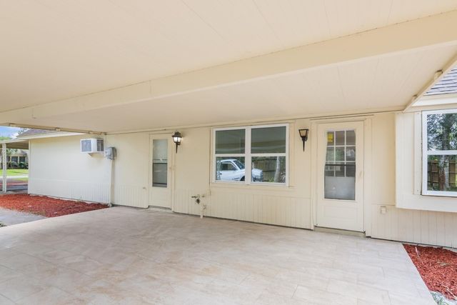 3820 Evergreen Drive, Dickinson, TX 77539