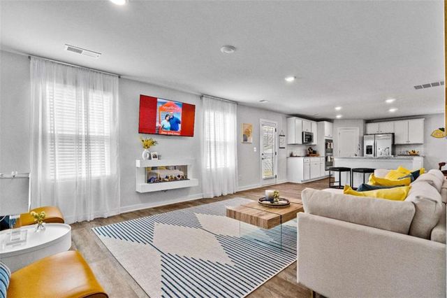 1567 Sungrown Way, Mcdonough, GA 30253