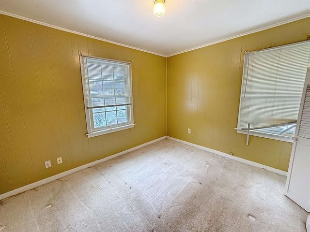 1213 29th Avenue Court Court, Moline, IL 61265