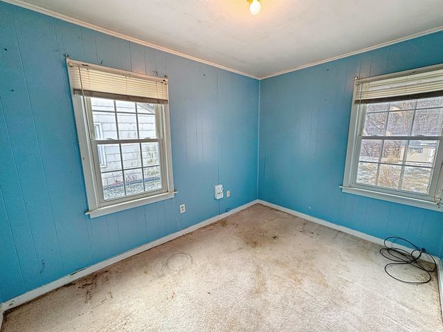 1213 29th Avenue Court Court, Moline, IL 61265