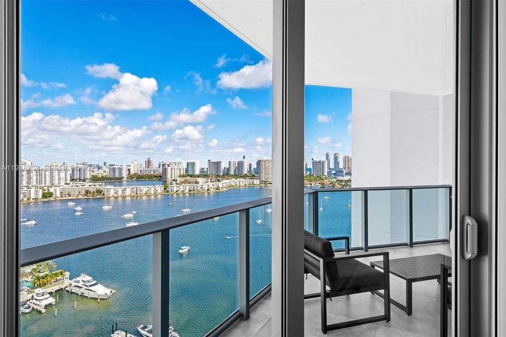 17111 Biscayne Boulevard 2103, North Miami Beach, FL 33160