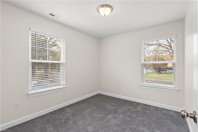 22 Radford ST, Portsmouth, VA 23701