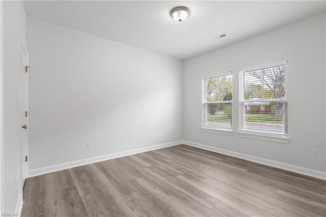 22 Radford ST, Portsmouth, VA 23701