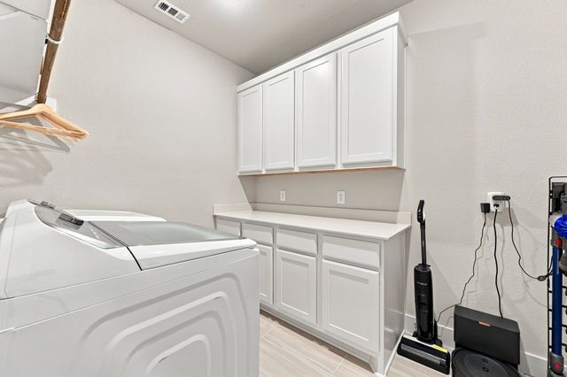 341 Wagon Trail, Waxahachie, TX 75165