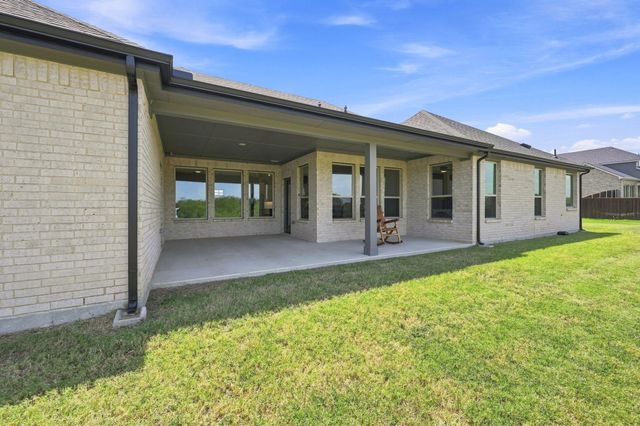 341 Wagon Trail, Waxahachie, TX 75165