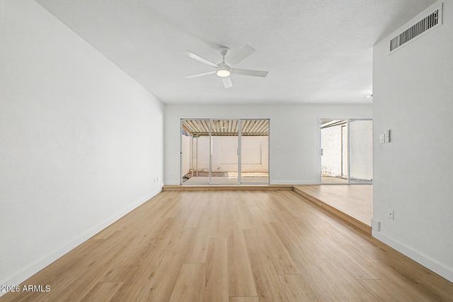 1926 E DUKE Drive, Tempe, AZ 85283