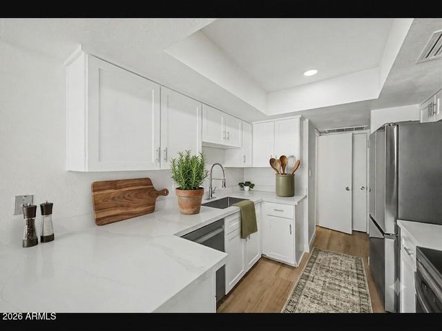1926 E DUKE Drive, Tempe, AZ 85283