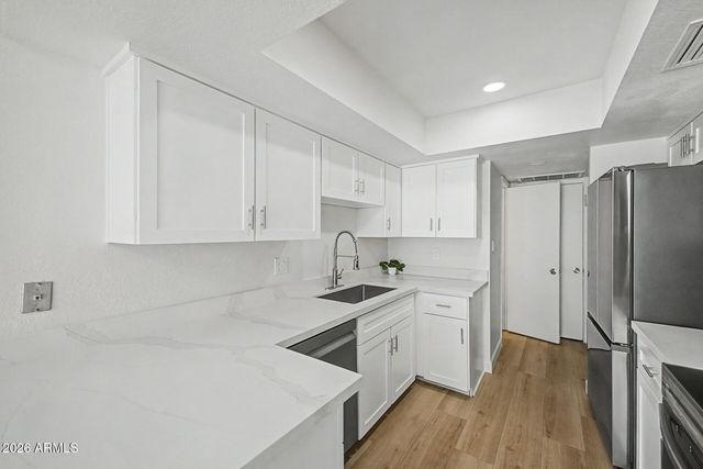 1926 E DUKE Drive, Tempe, AZ 85283