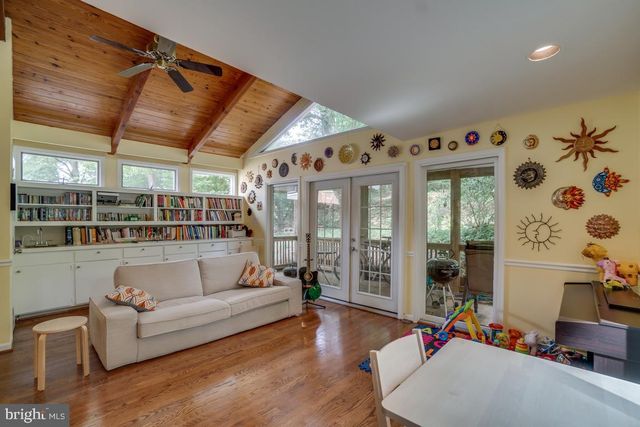 4311 PULLER DR, Kensington, MD 20895