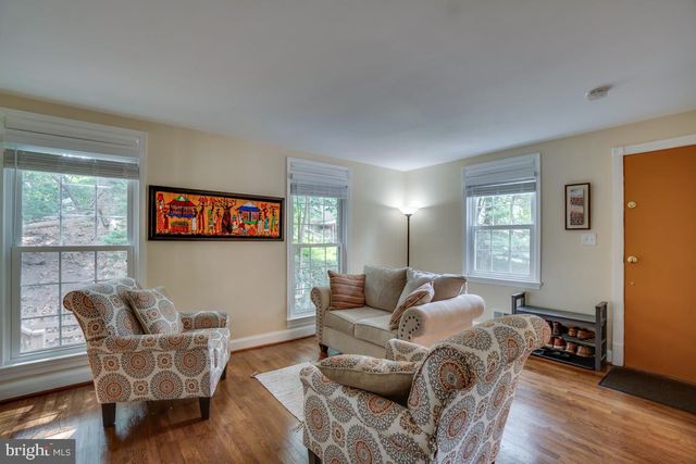 4311 PULLER DR, Kensington, MD 20895