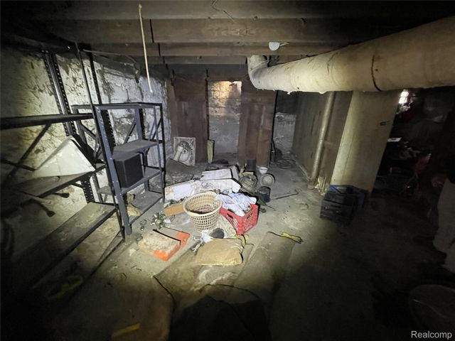 3814 Rolf Place, Detroit, MI 48214