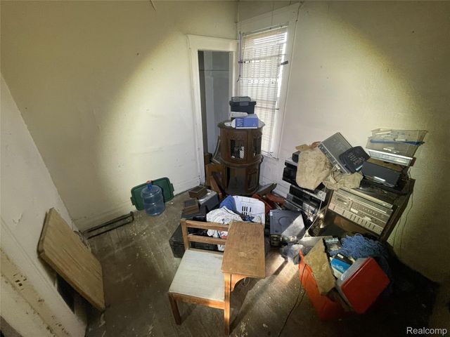 3814 Rolf Place, Detroit, MI 48214