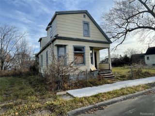 3814 Rolf Place, Detroit, MI 48214