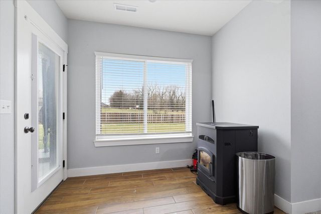 1281 S Natchez Road, Republic, MO 65738