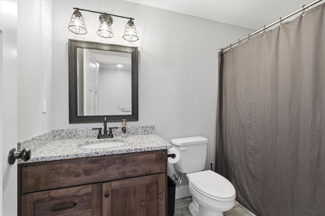 1281 S Natchez Road, Republic, MO 65738