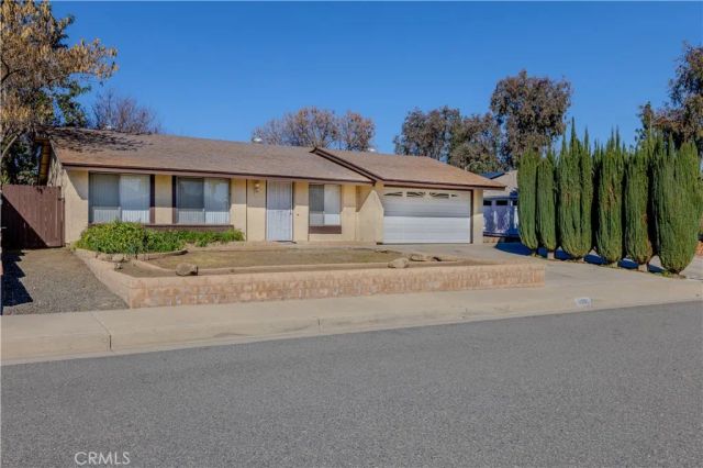 1103 Roosevelt, Lake Elsinore, CA 92530