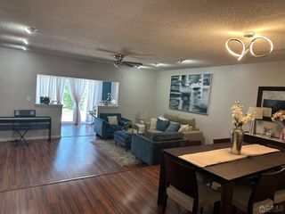28 Kingston Run, North Brunswick, NJ 08902