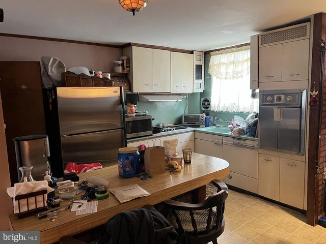 4207 BLEIGH AVENUE, Philadelphia, PA 19136