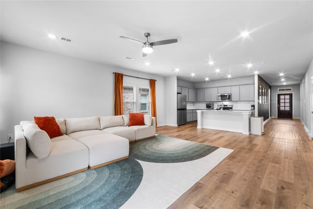 73 Palouse Street, Red Oak, TX 75154