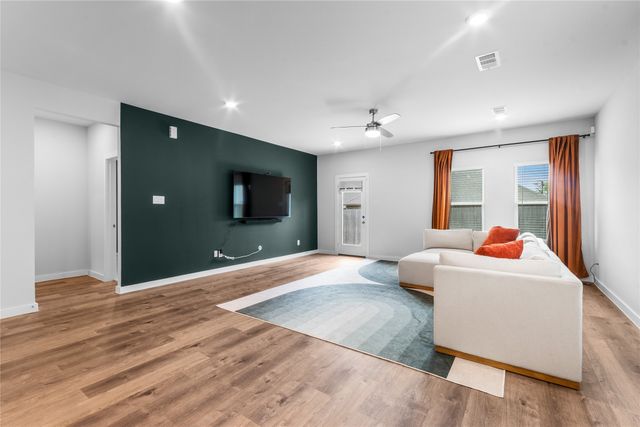 73 Palouse Street, Red Oak, TX 75154