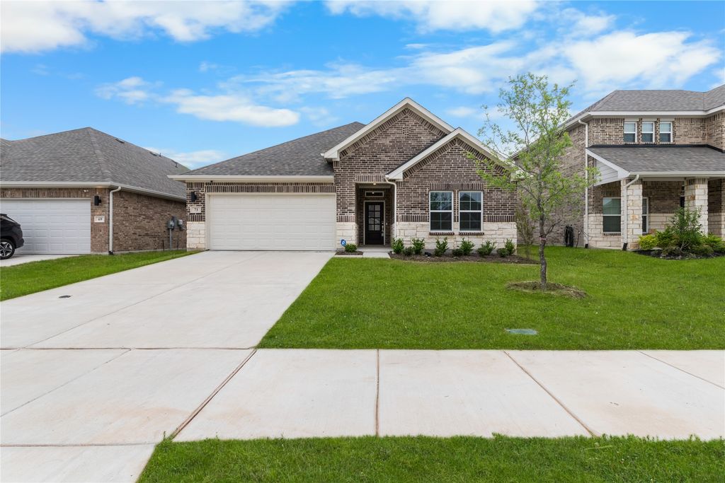 73 Palouse Street, Red Oak, TX 75154