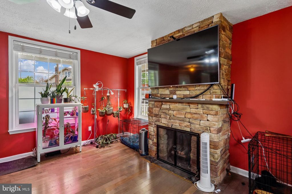 Image 10 of property listing at 3500 MACTAVISH AVE, Baltimore, MD 21229