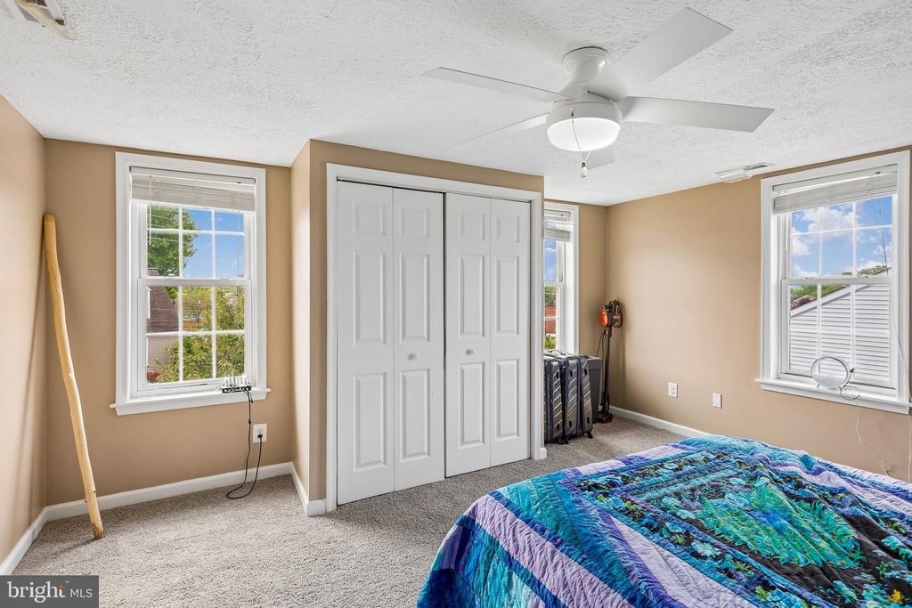 Image 19 of property listing at 3500 MACTAVISH AVE, Baltimore, MD 21229