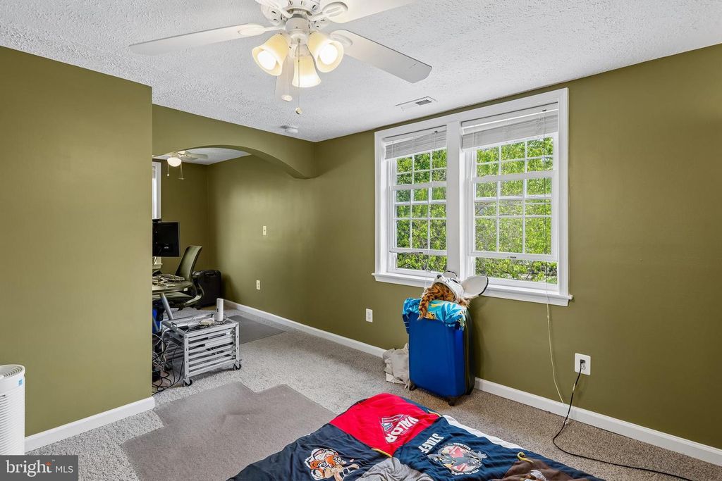 Image 23 of property listing at 3500 MACTAVISH AVE, Baltimore, MD 21229