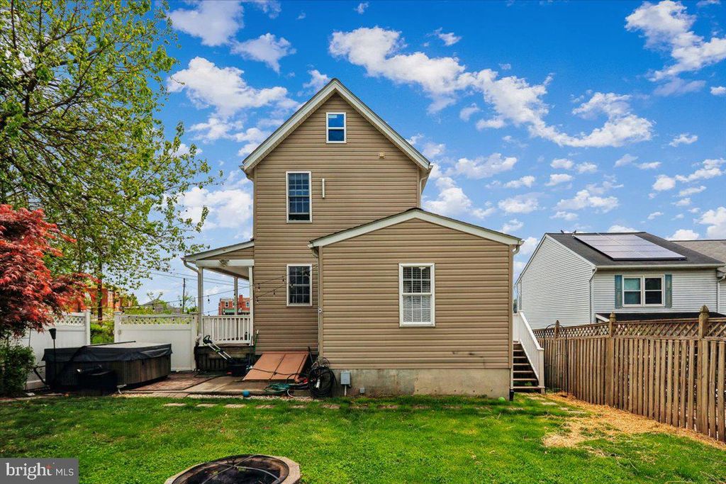 Image 34 of property listing at 3500 MACTAVISH AVE, Baltimore, MD 21229