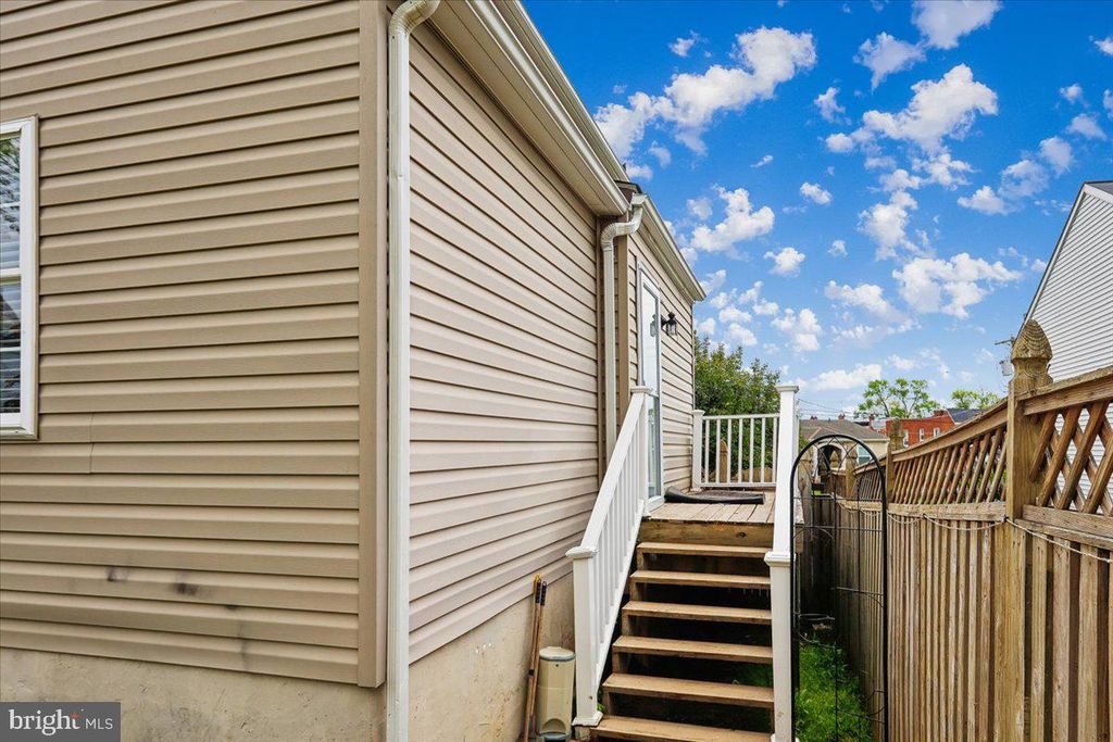 Image 36 of property listing at 3500 MACTAVISH AVE, Baltimore, MD 21229