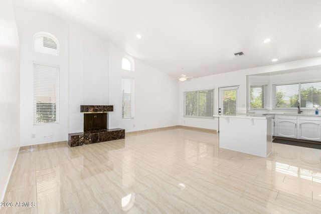 9907 E WOOD Drive, Scottsdale, AZ 85260