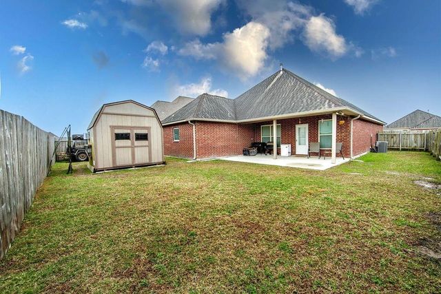 388 Pond Dr, Thibodaux, LA 70301