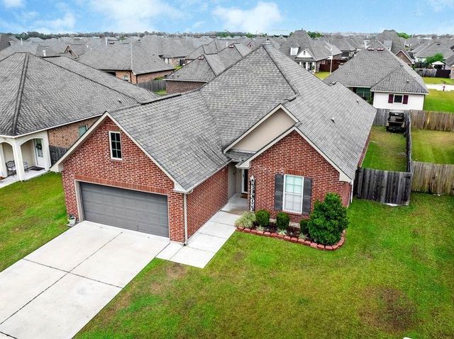 388 Pond Dr, Thibodaux, LA 70301