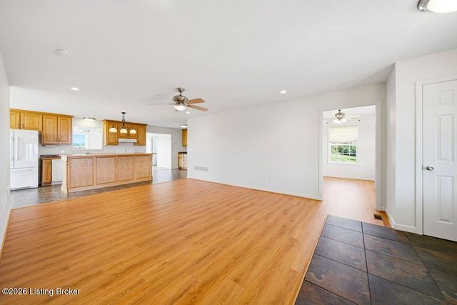 1119 Ballard Rd, Lawrenceburg, KY 40342
