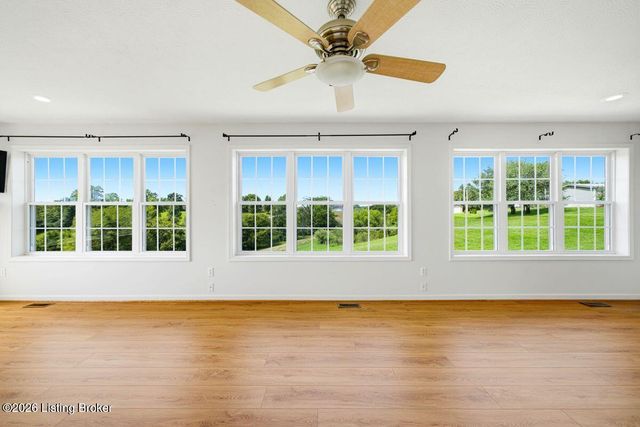 1119 Ballard Rd, Lawrenceburg, KY 40342